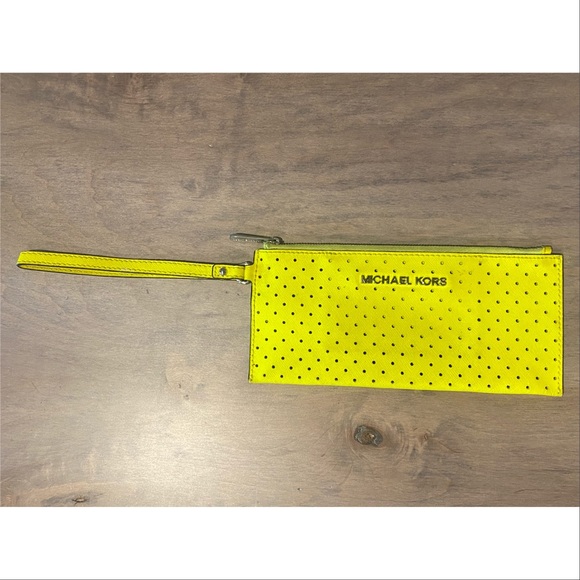 Michael Kors Handbags - Women’s MK wristlet